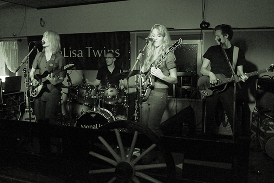 MonaLisa Twins on stage at the Shamrock Pub in Leopoldsdorf
