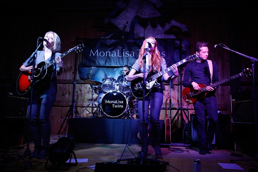 MonaLisa Twins perform in Wittau at Hödl