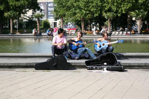 Busking on a sunny day in Vienna